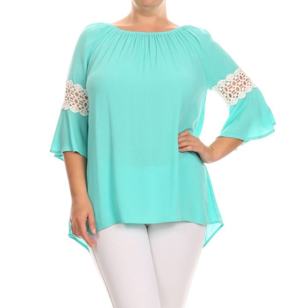 Plus size mint bell sleeve top